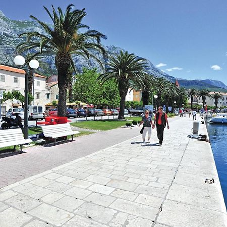Awesome Apartment In Makarska With Kitchen מראה חיצוני תמונה